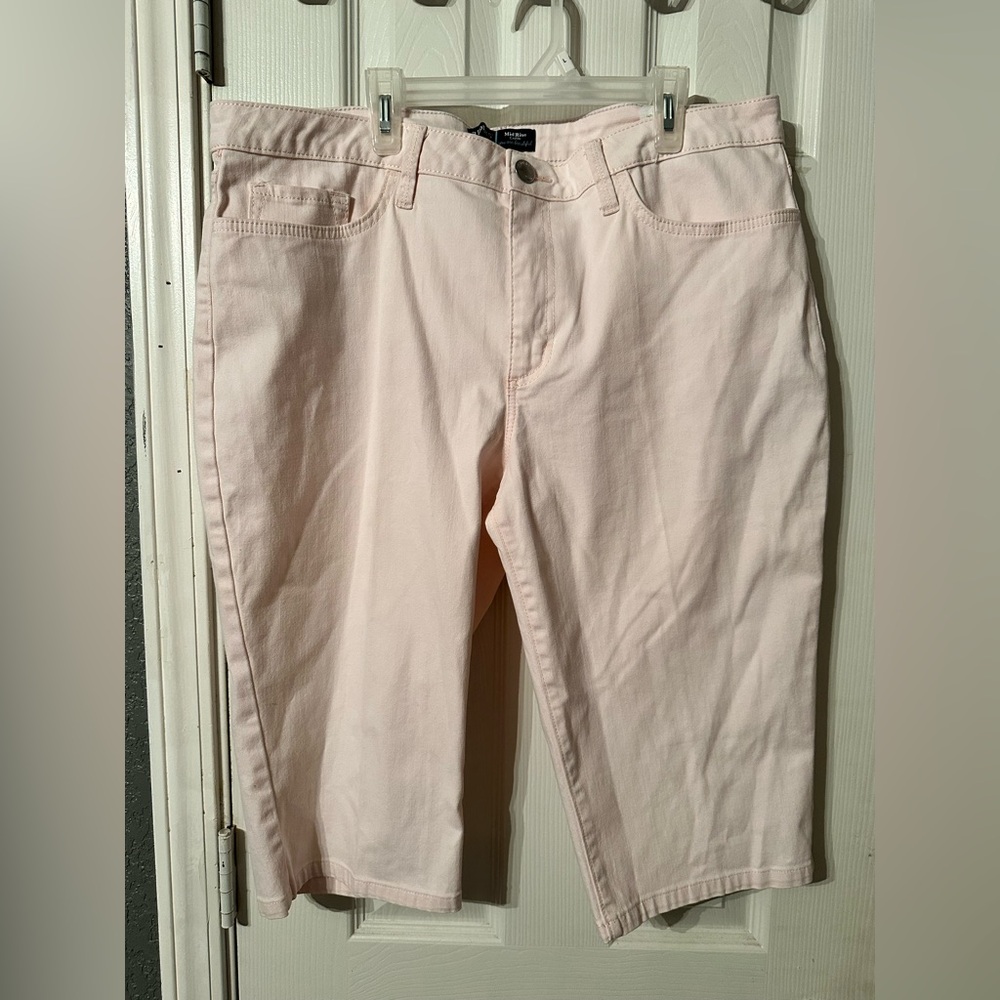 New Women's Pink Jeans